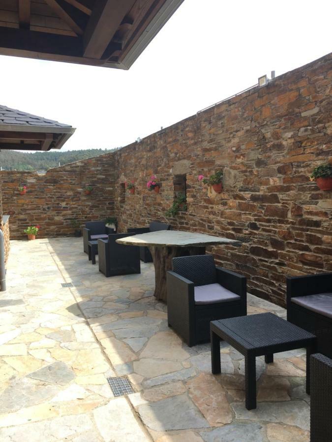 Apartamentos Carola San Tirso de Abres エクステリア 写真